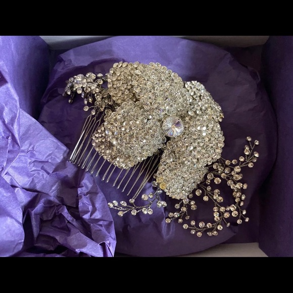 Bridal Swarovski 🔥🌟Crystal Haircomb - Picture 1 of 6